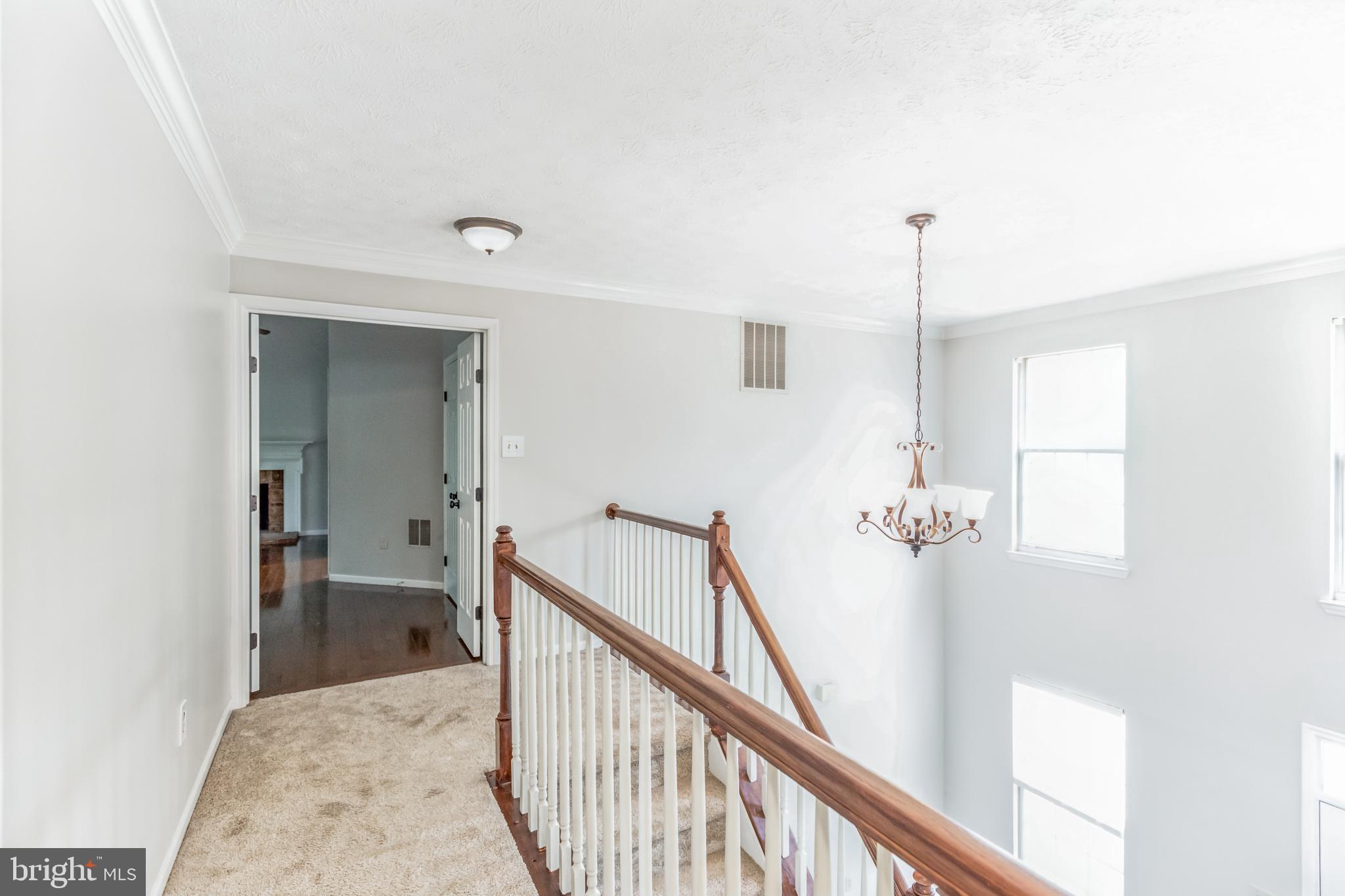 CROFTON WOODS - Residential Lease