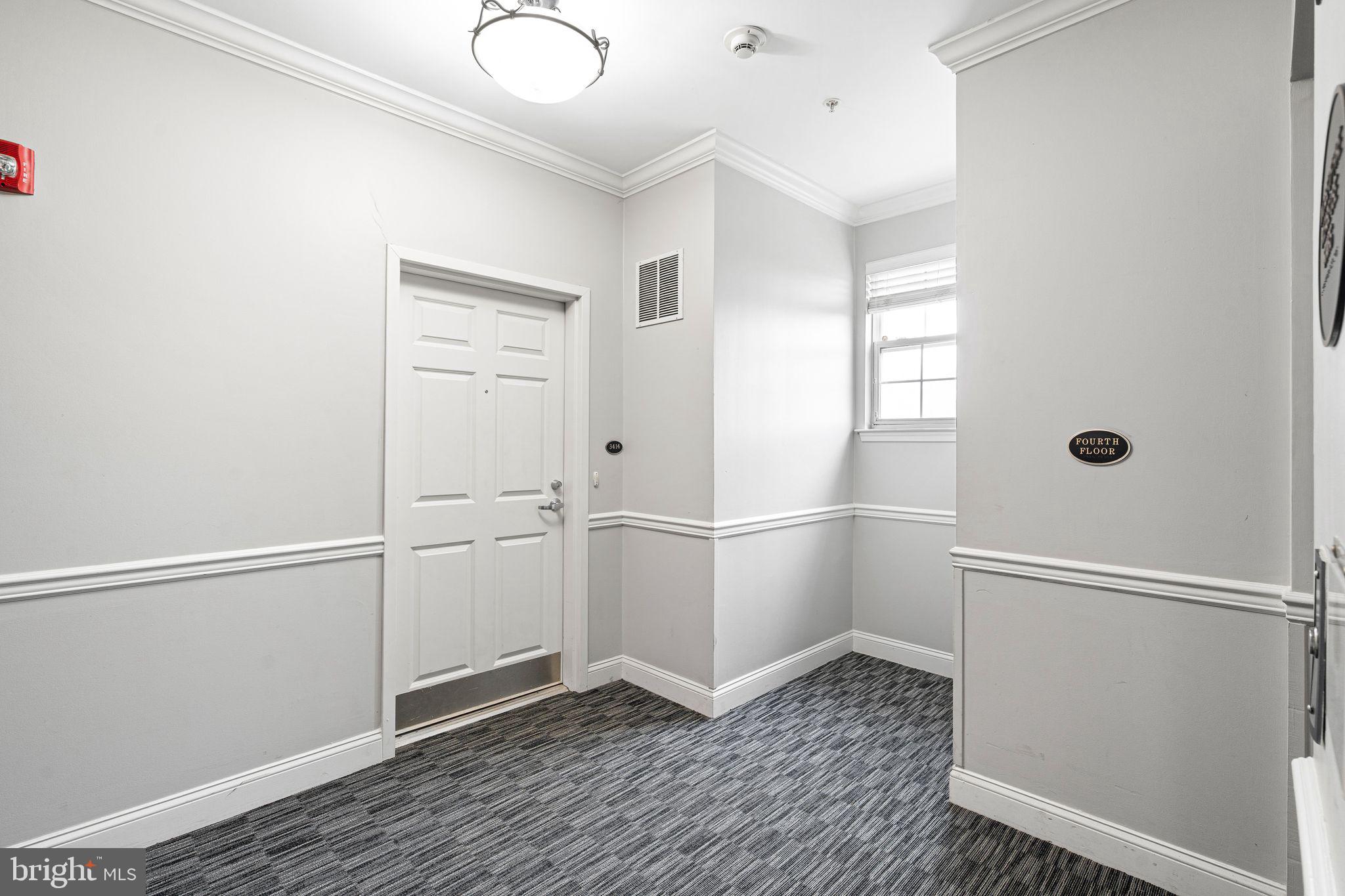 350 W ELM STREET 3414