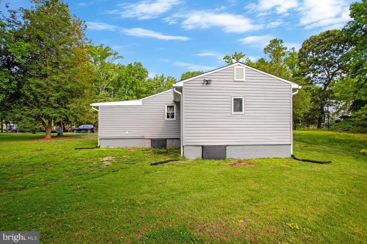 PONDER COVE BEACH - Residential Lease