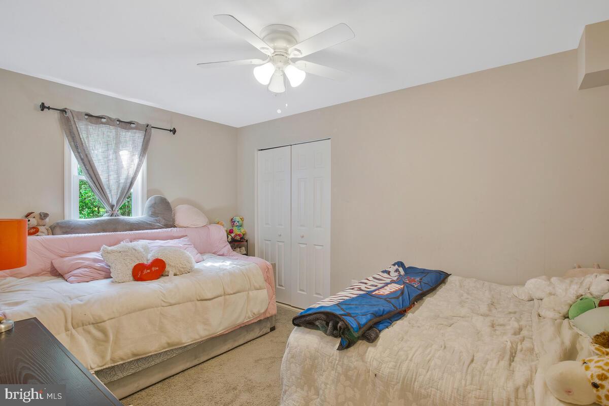 PONDER COVE BEACH - Residential Lease