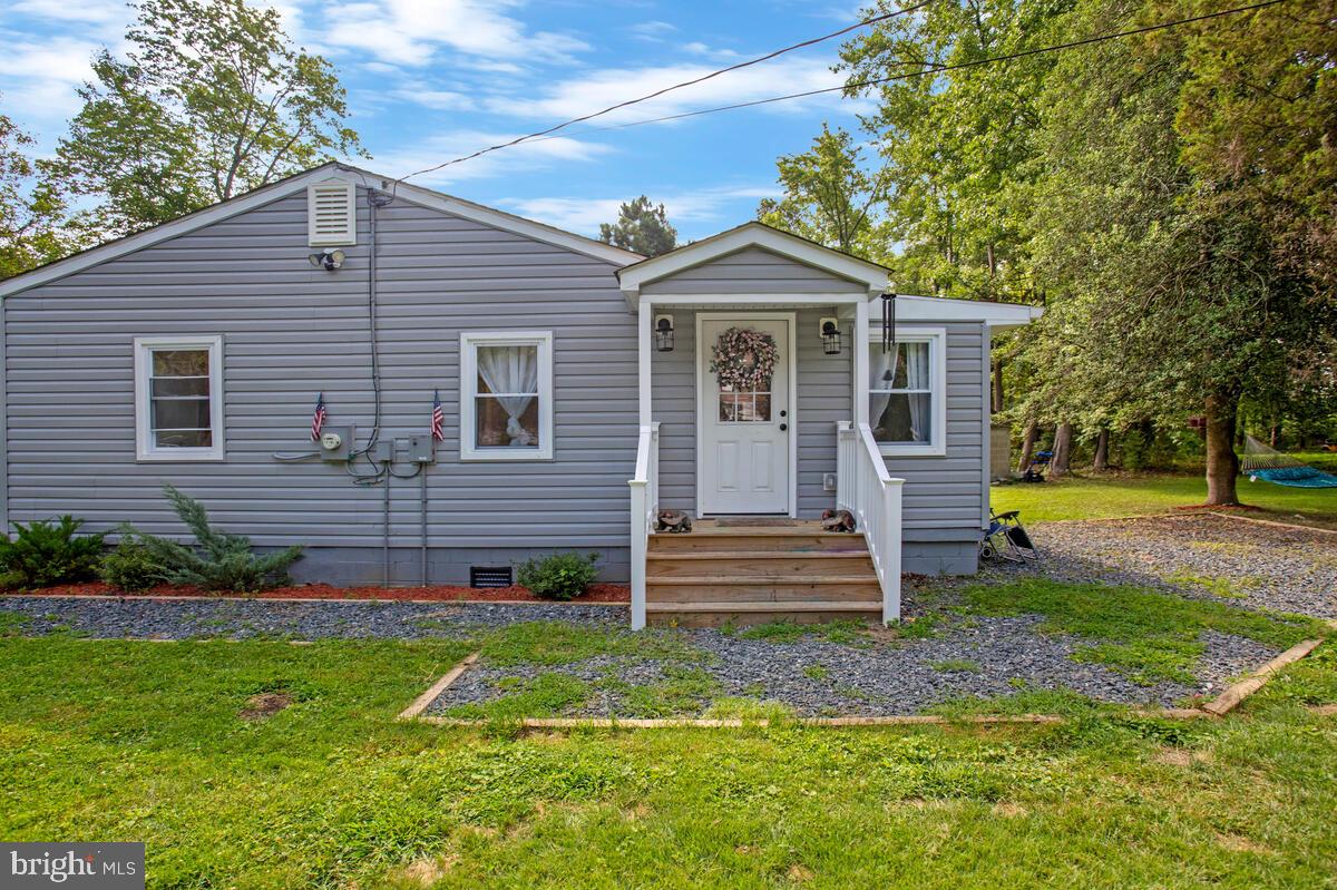 PONDER COVE BEACH - Residential Lease