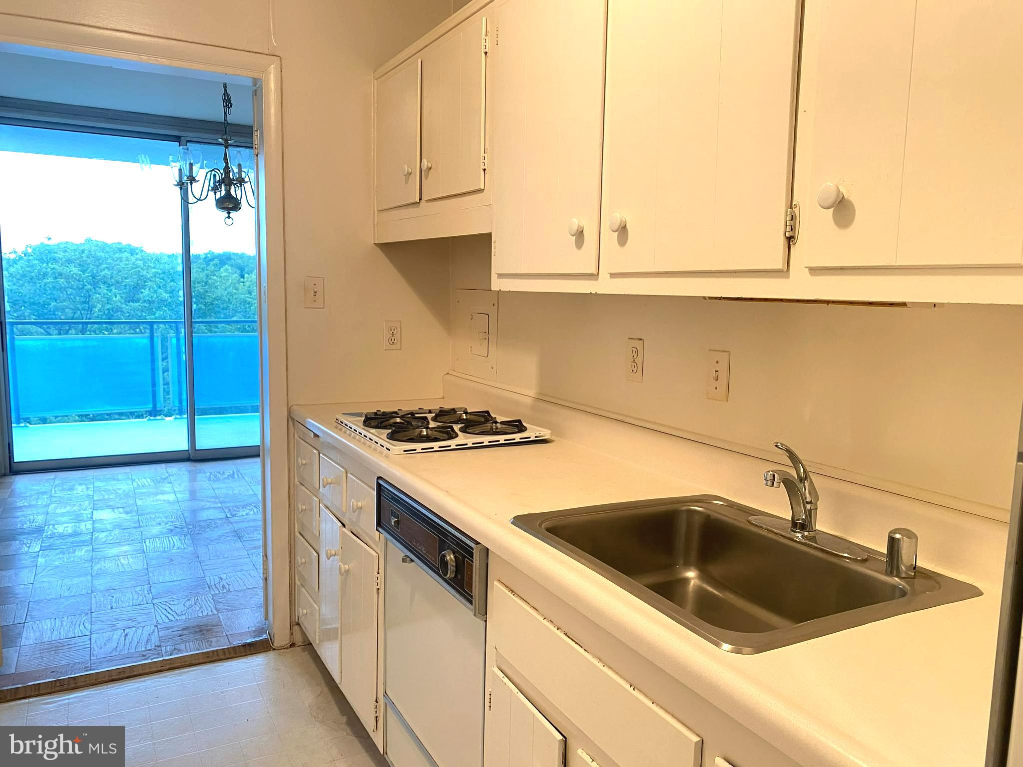 GROSVENOR PARK - Residential