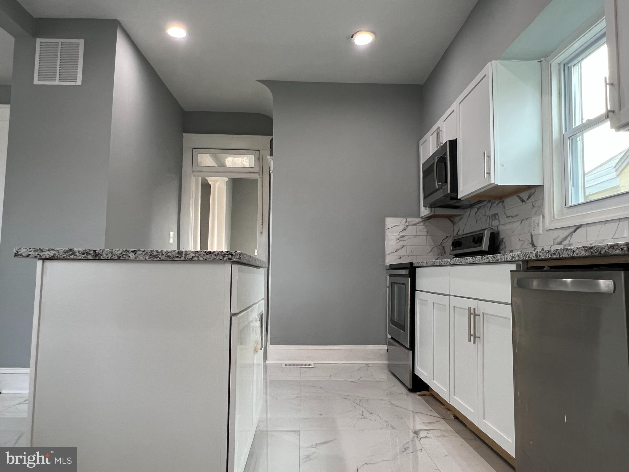 ARBUTUS TERRACE - Residential