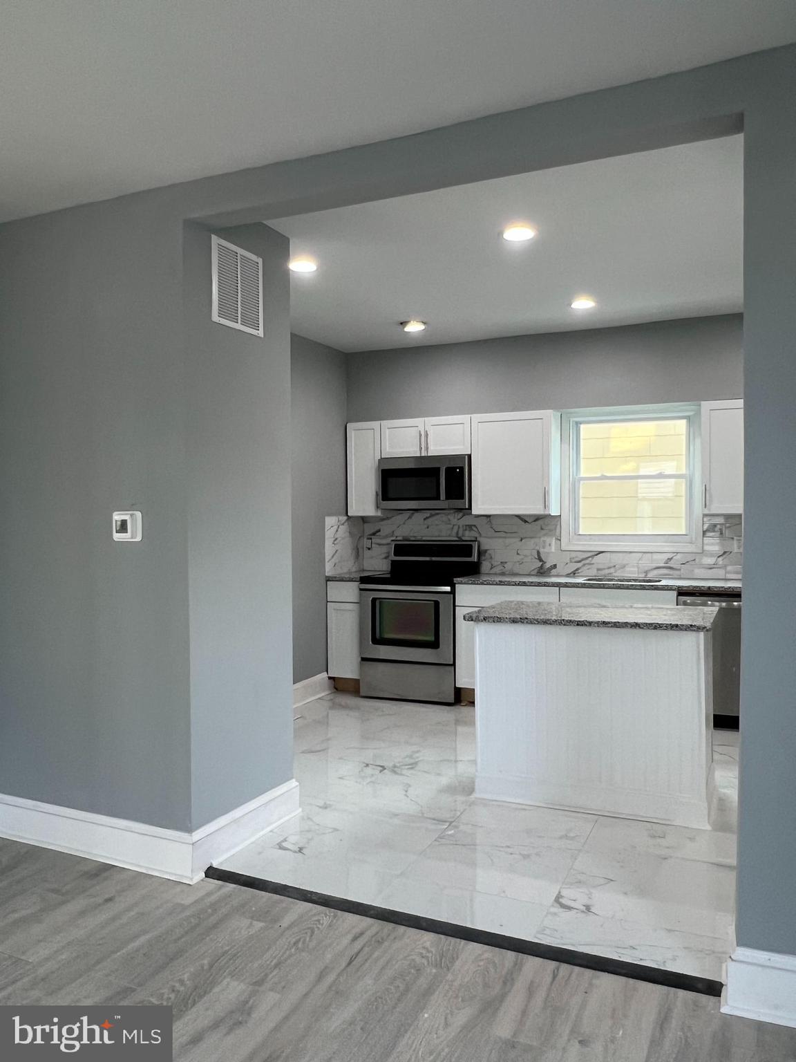 ARBUTUS TERRACE - Residential