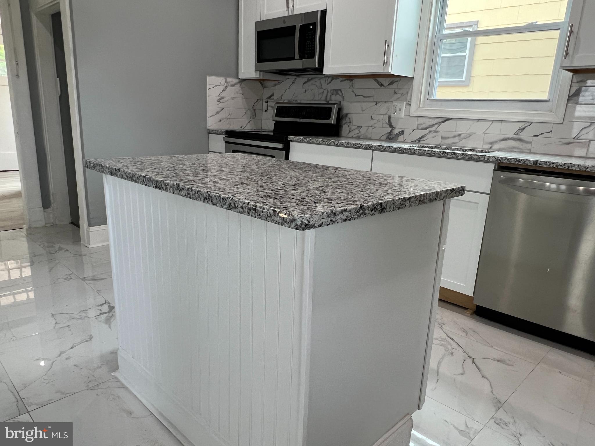 ARBUTUS TERRACE - Residential