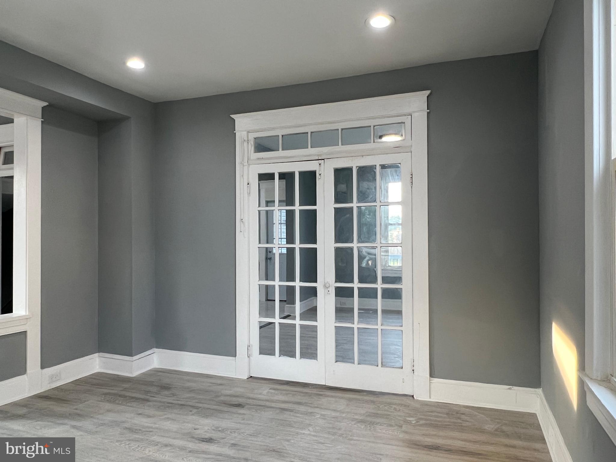 ARBUTUS TERRACE - Residential