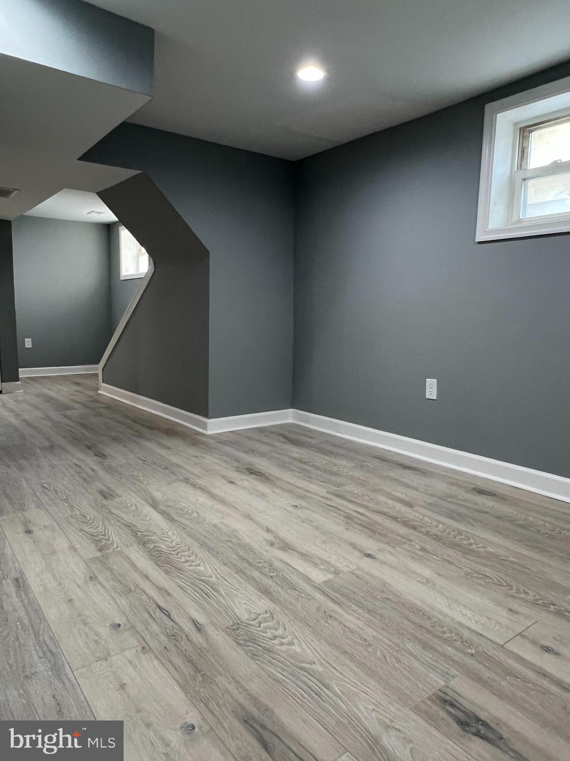 ARBUTUS TERRACE - Residential