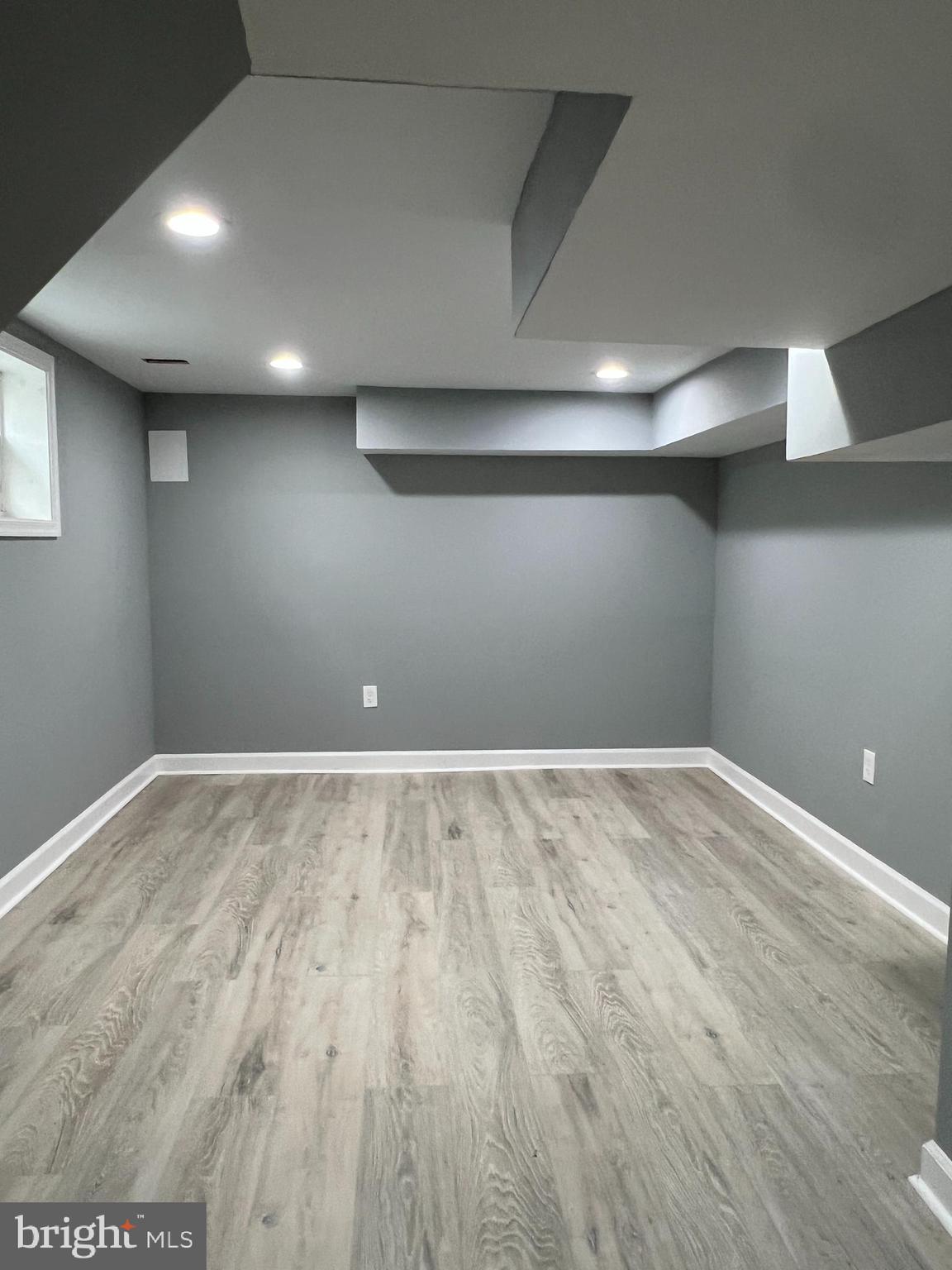 ARBUTUS TERRACE - Residential