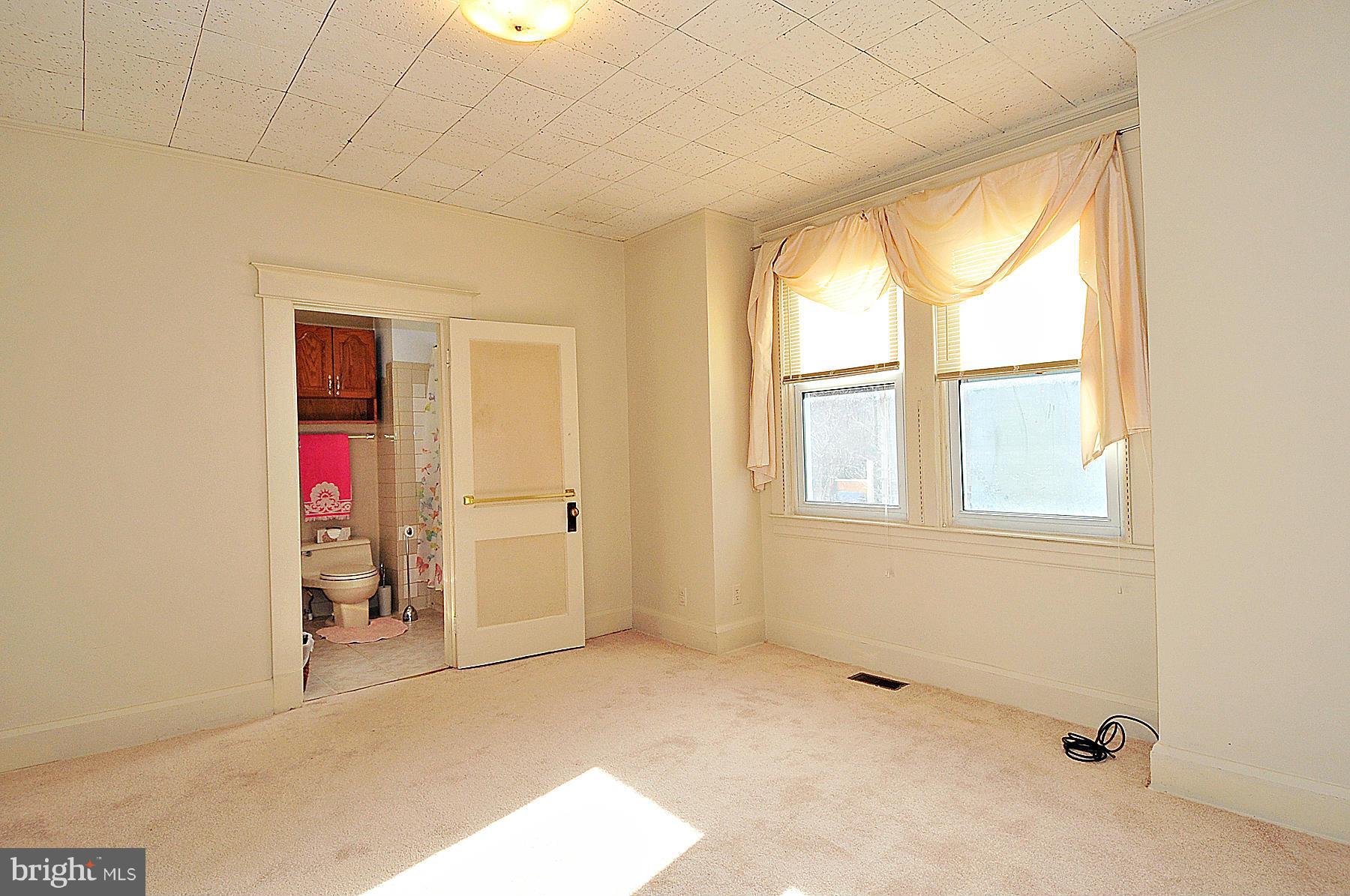 ARBUTUS - Residential