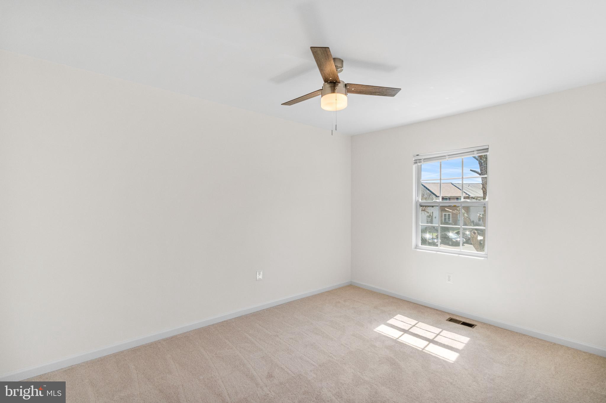 COLONY SQUARE - Residential