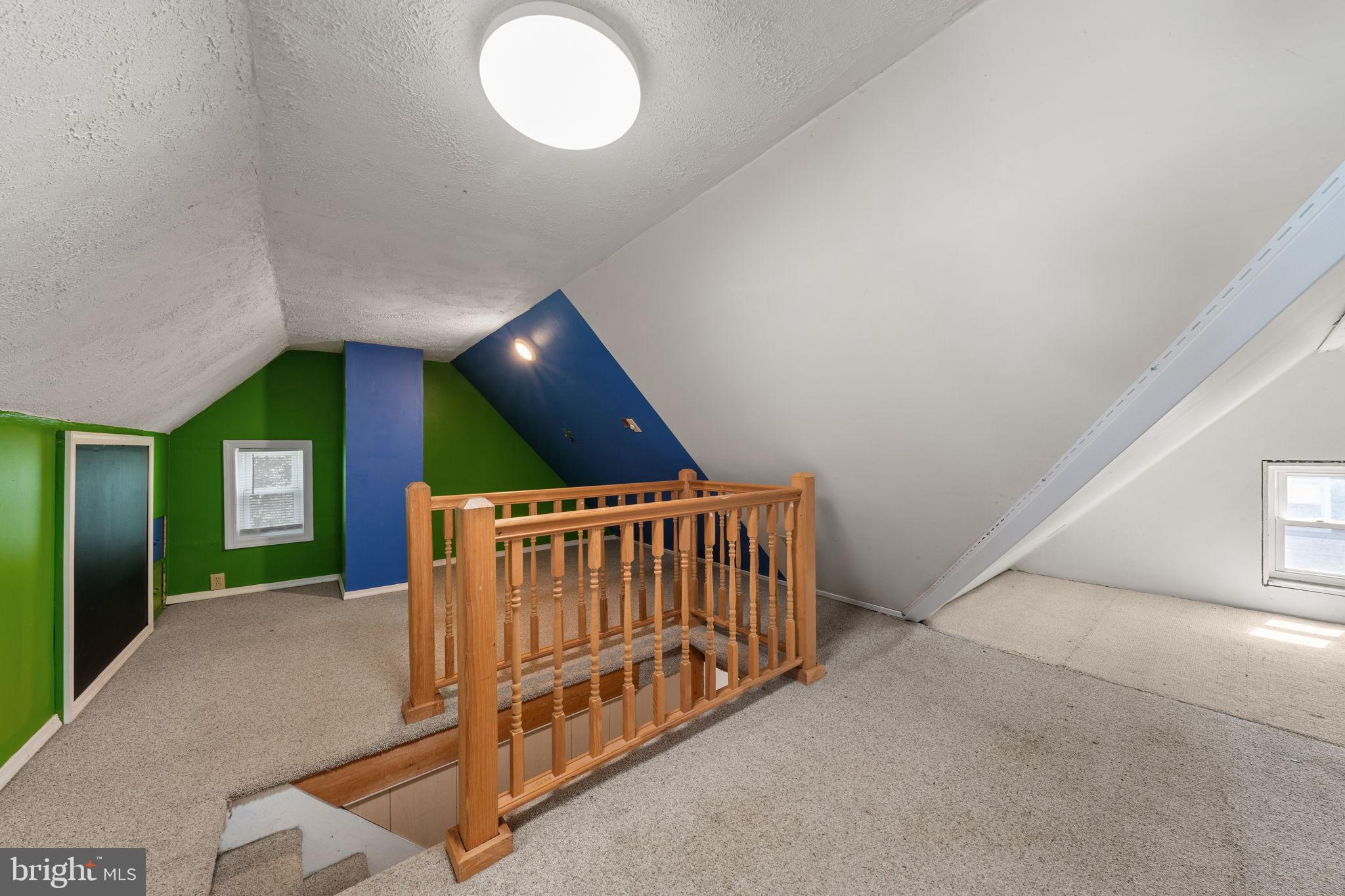 EAST STROUDSBURG - Residential