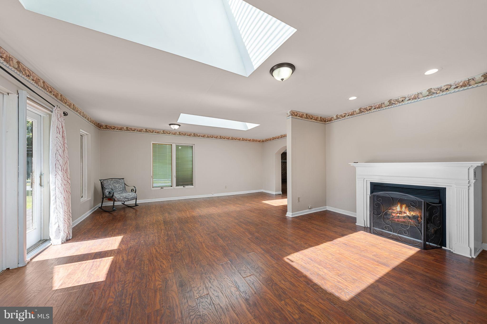 EAST STROUDSBURG - Residential