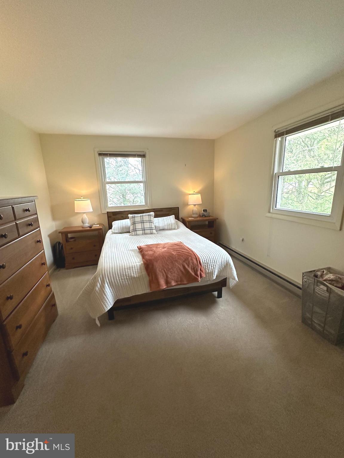 BLUE MOUNTAIN ESTATE - Residential