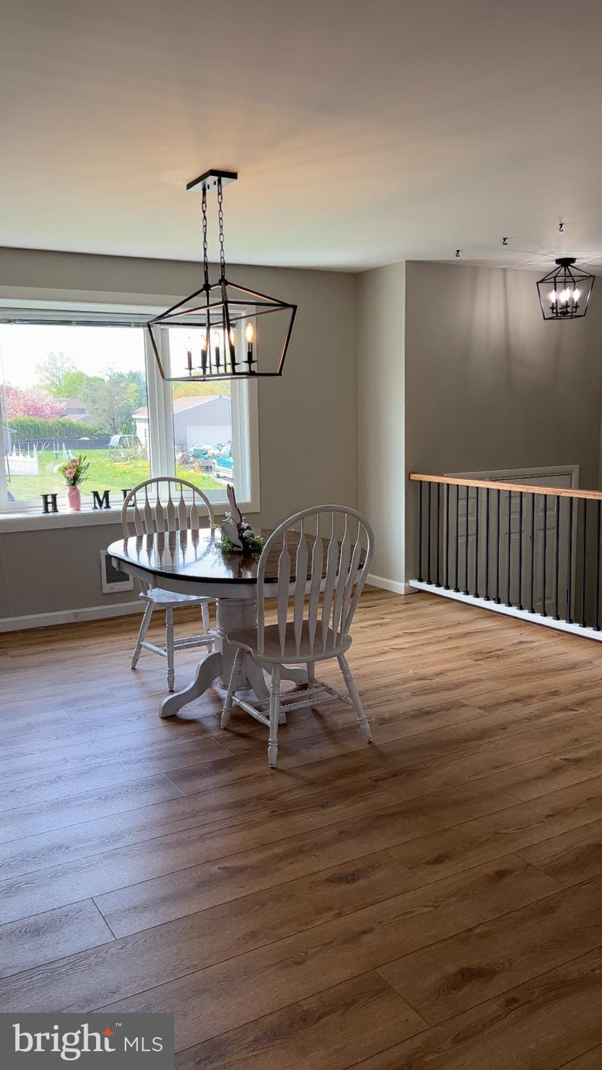 BLUE MOUNTAIN ESTATE - Residential