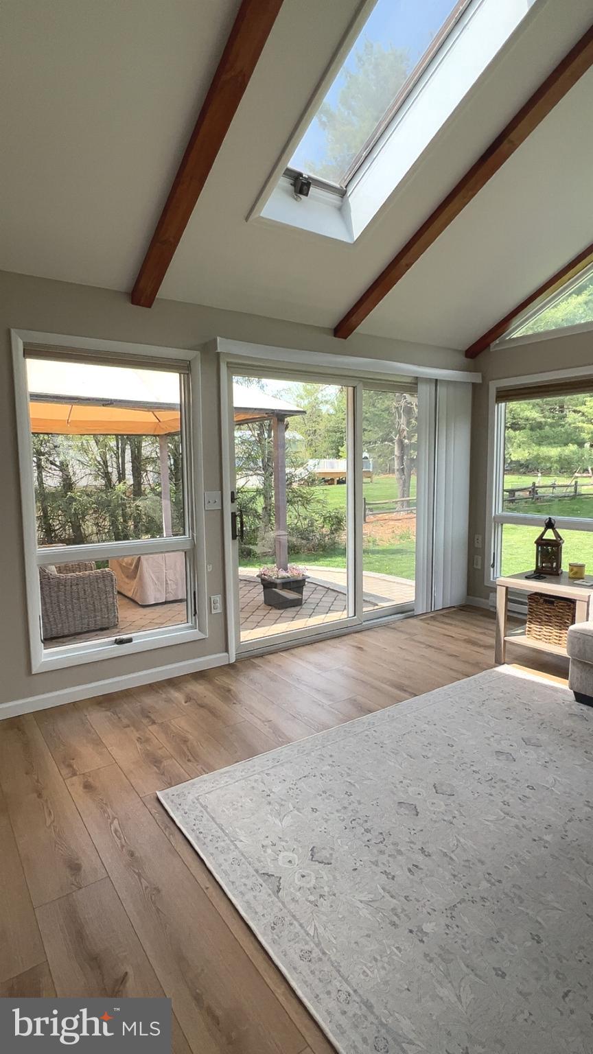 BLUE MOUNTAIN ESTATE - Residential