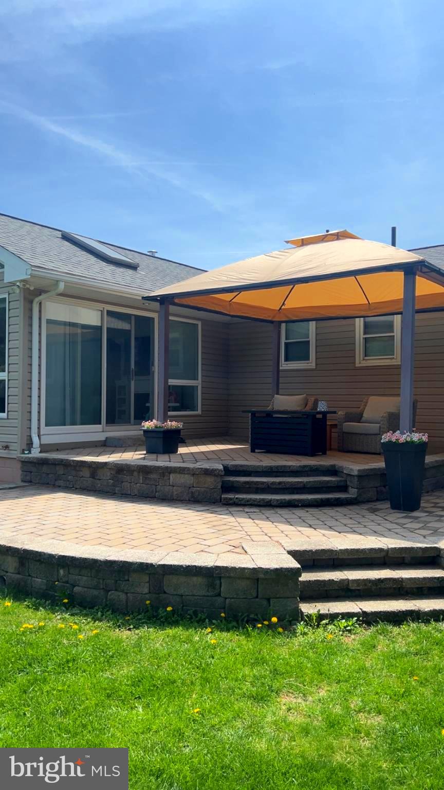 BLUE MOUNTAIN ESTATE - Residential