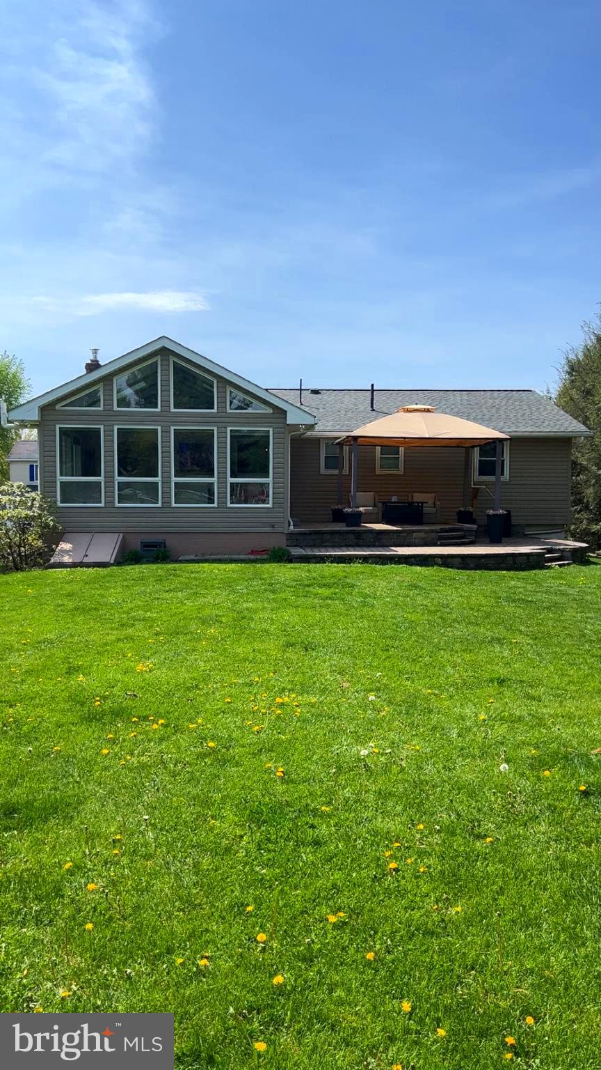 BLUE MOUNTAIN ESTATE - Residential