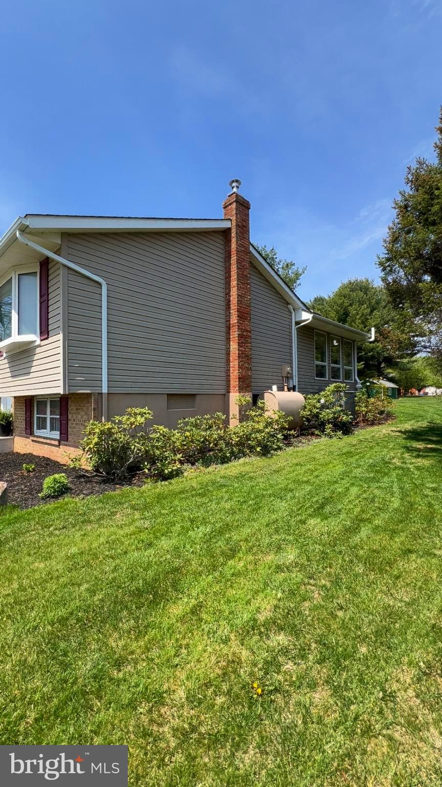 BLUE MOUNTAIN ESTATE - Residential