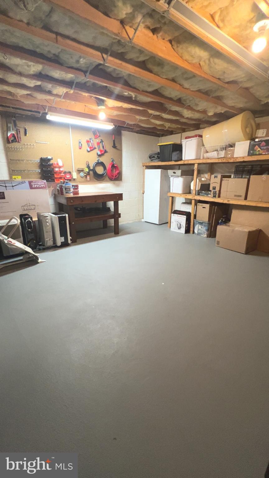 BLUE MOUNTAIN ESTATE - Residential