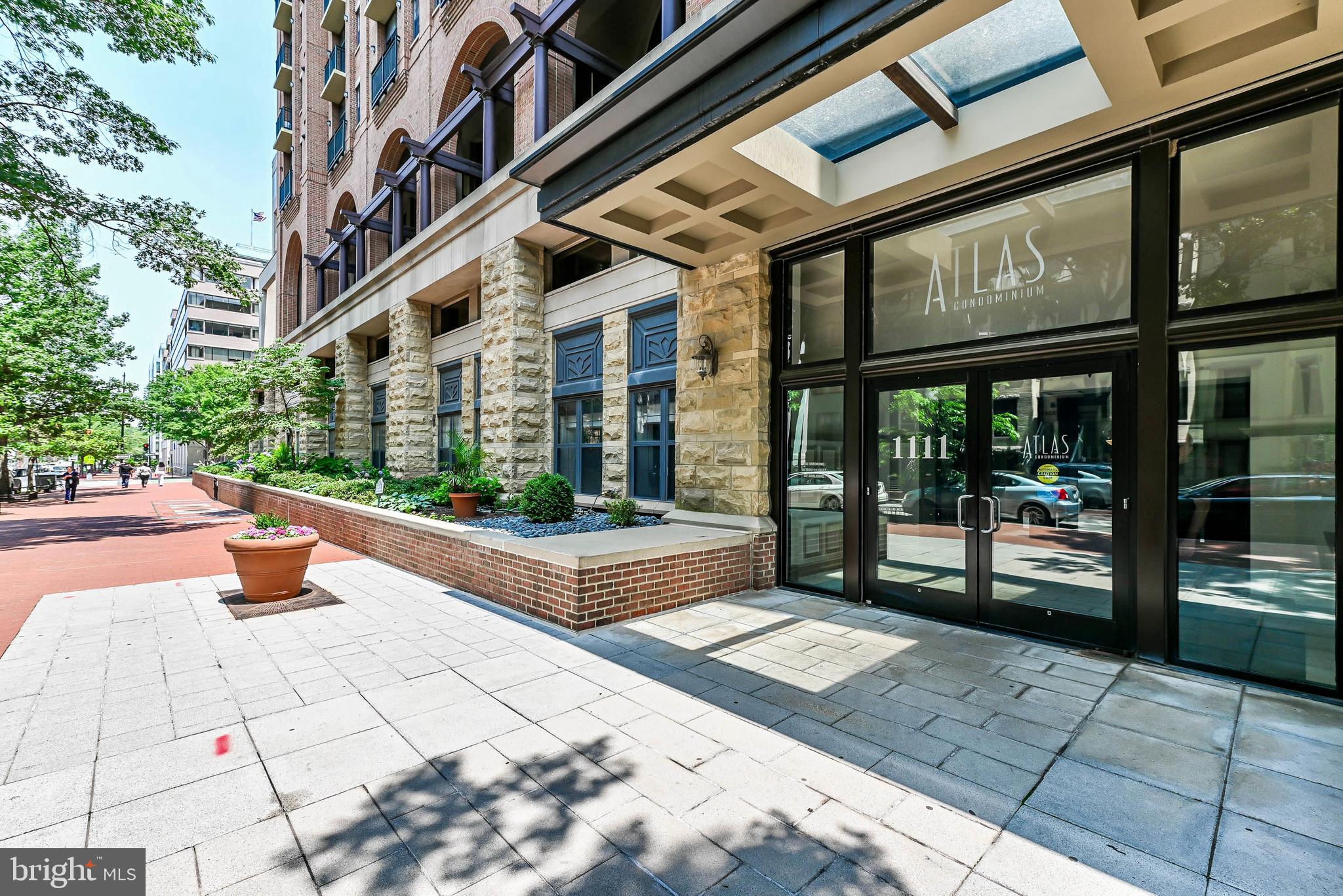1111 25TH STREET NW 521