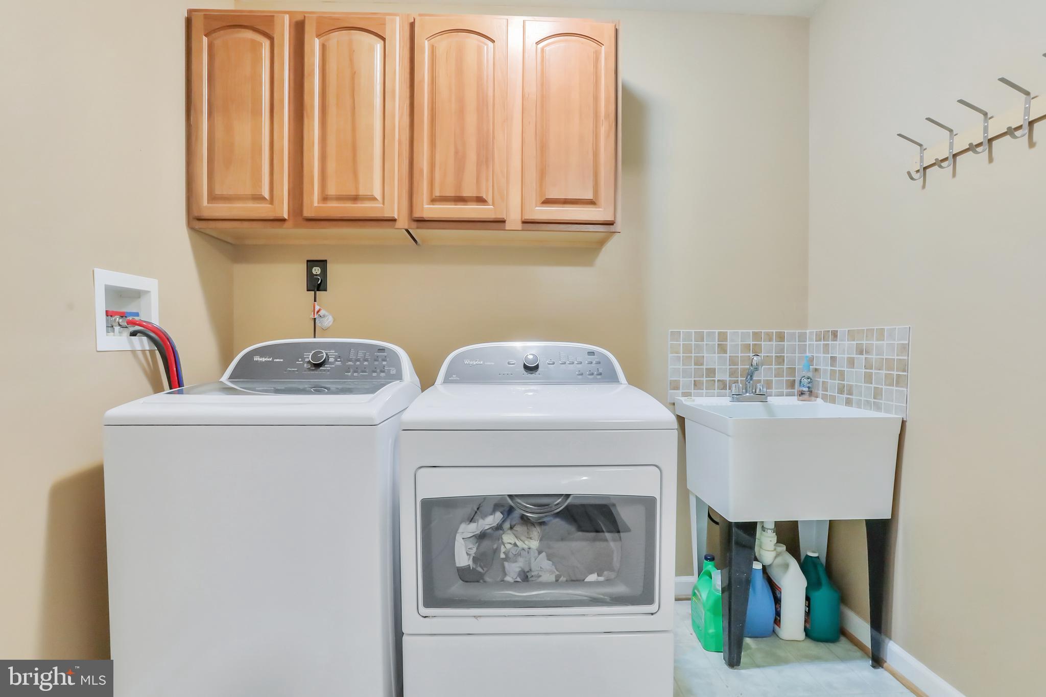 LOCUST HILL - Residential