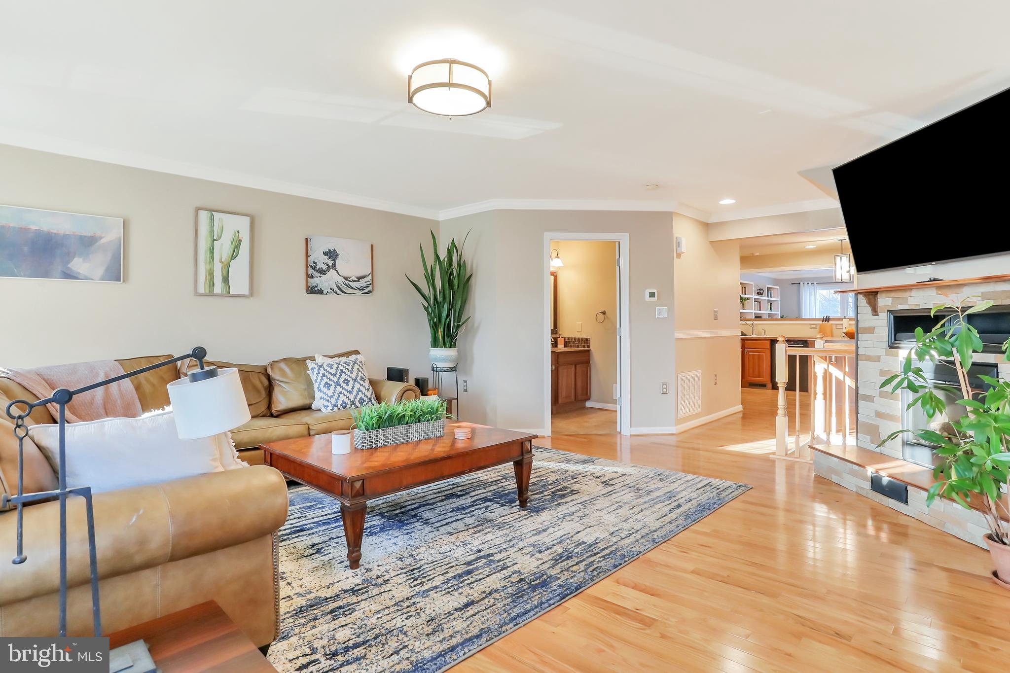 LOCUST HILL - Residential