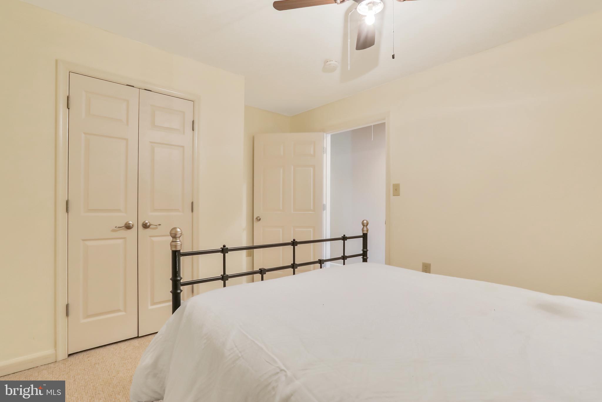 LOCUST HILL - Residential