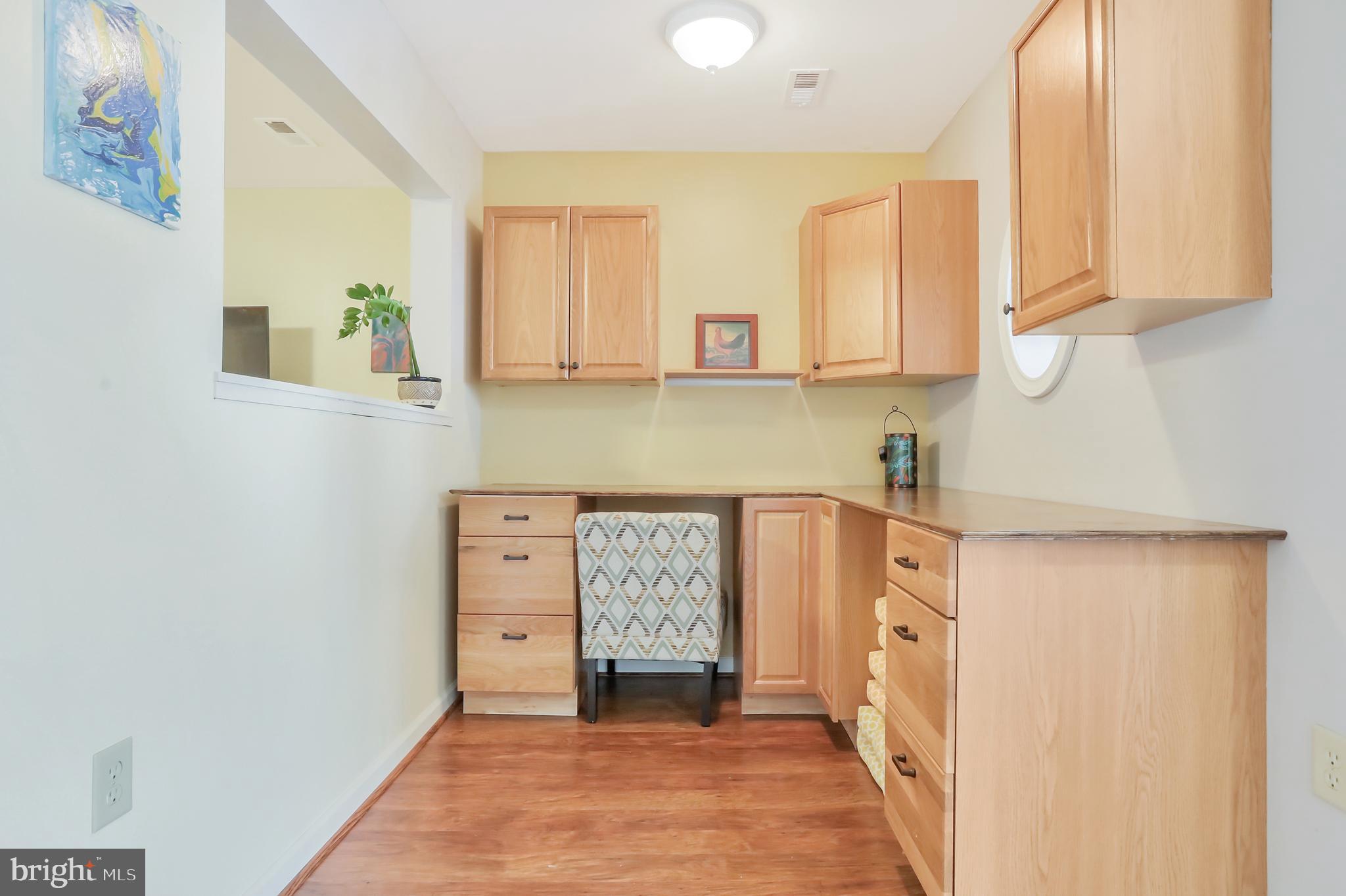 LOCUST HILL - Residential