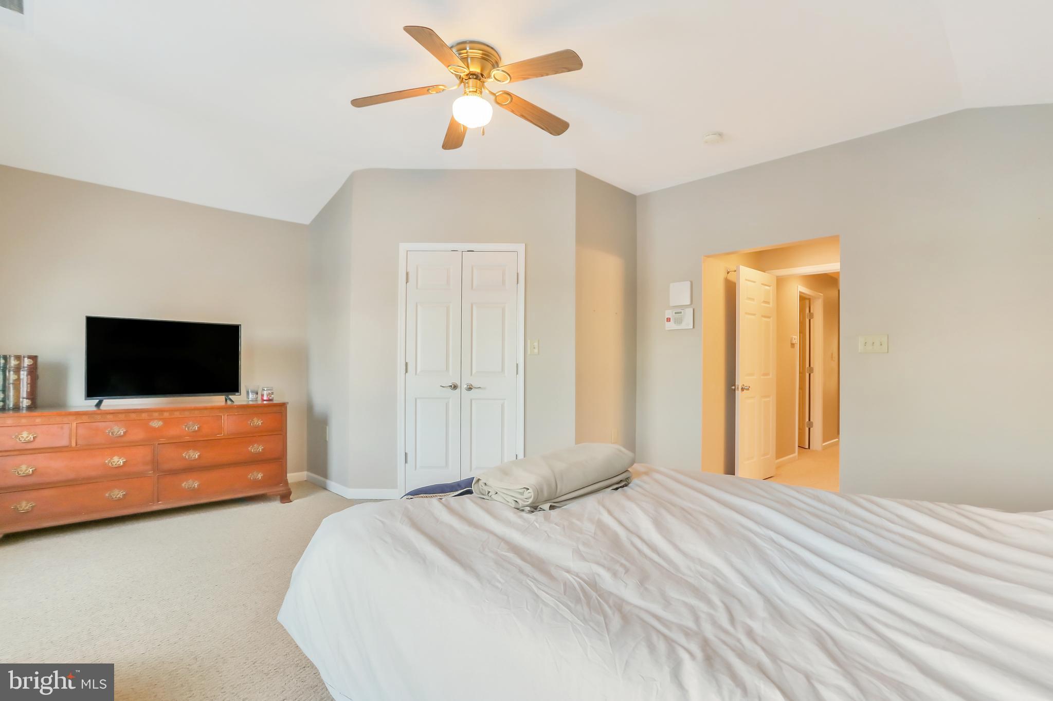 LOCUST HILL - Residential