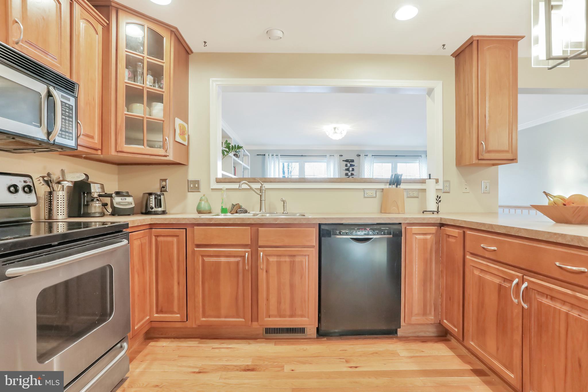 LOCUST HILL - Residential