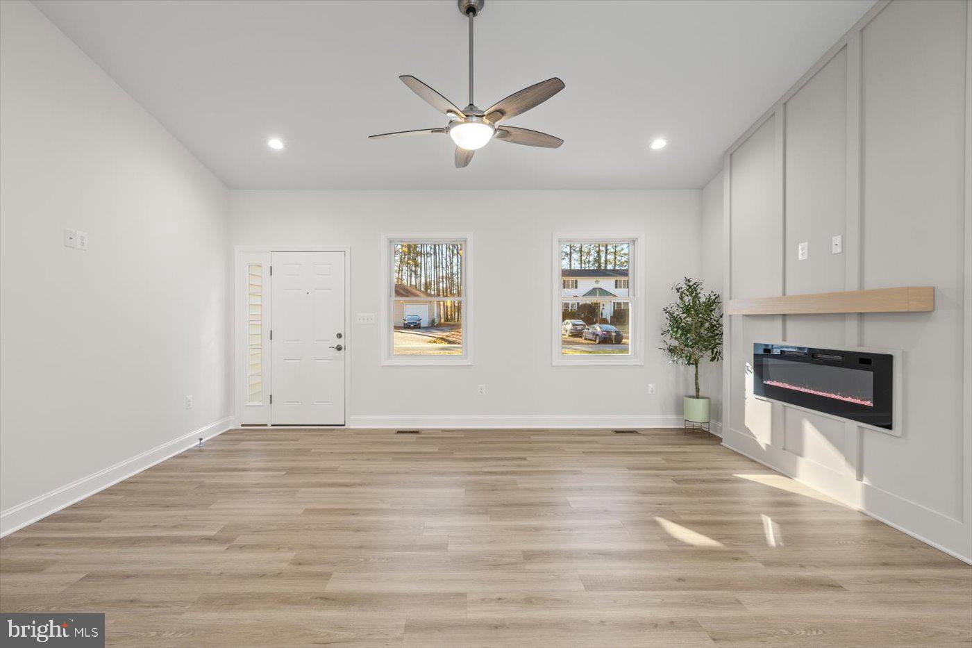 CABIN POINT / GLEBE HARBOR - Residential