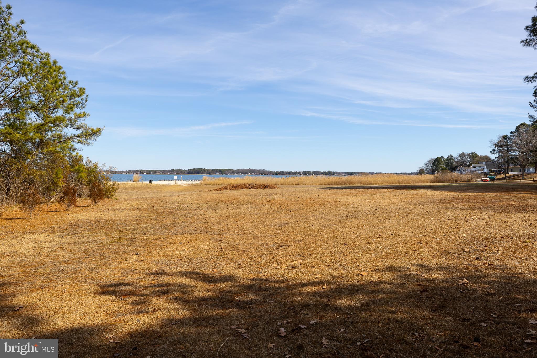 CABIN POINT / GLEBE HARBOR - Residential