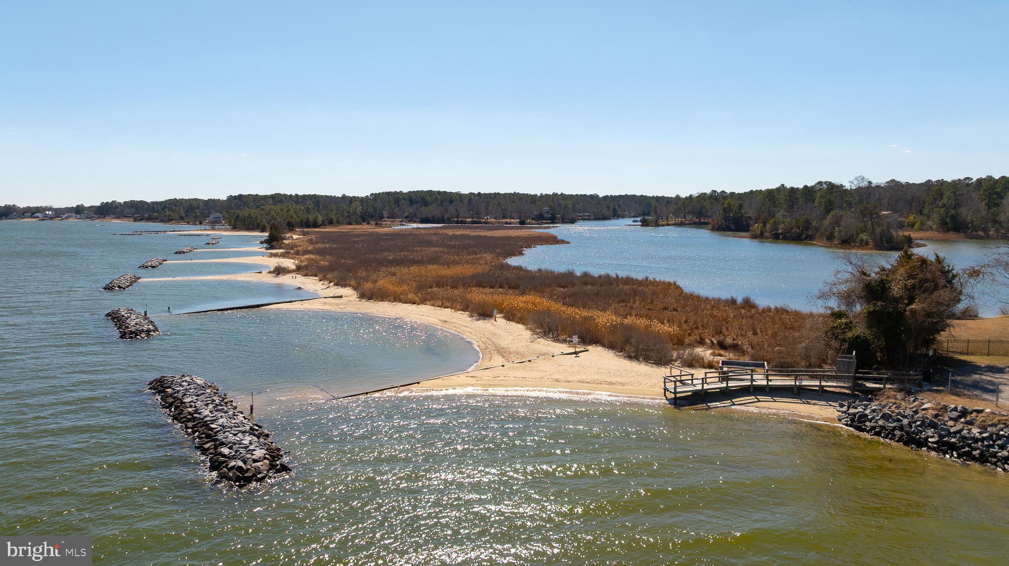 CABIN POINT / GLEBE HARBOR - Residential