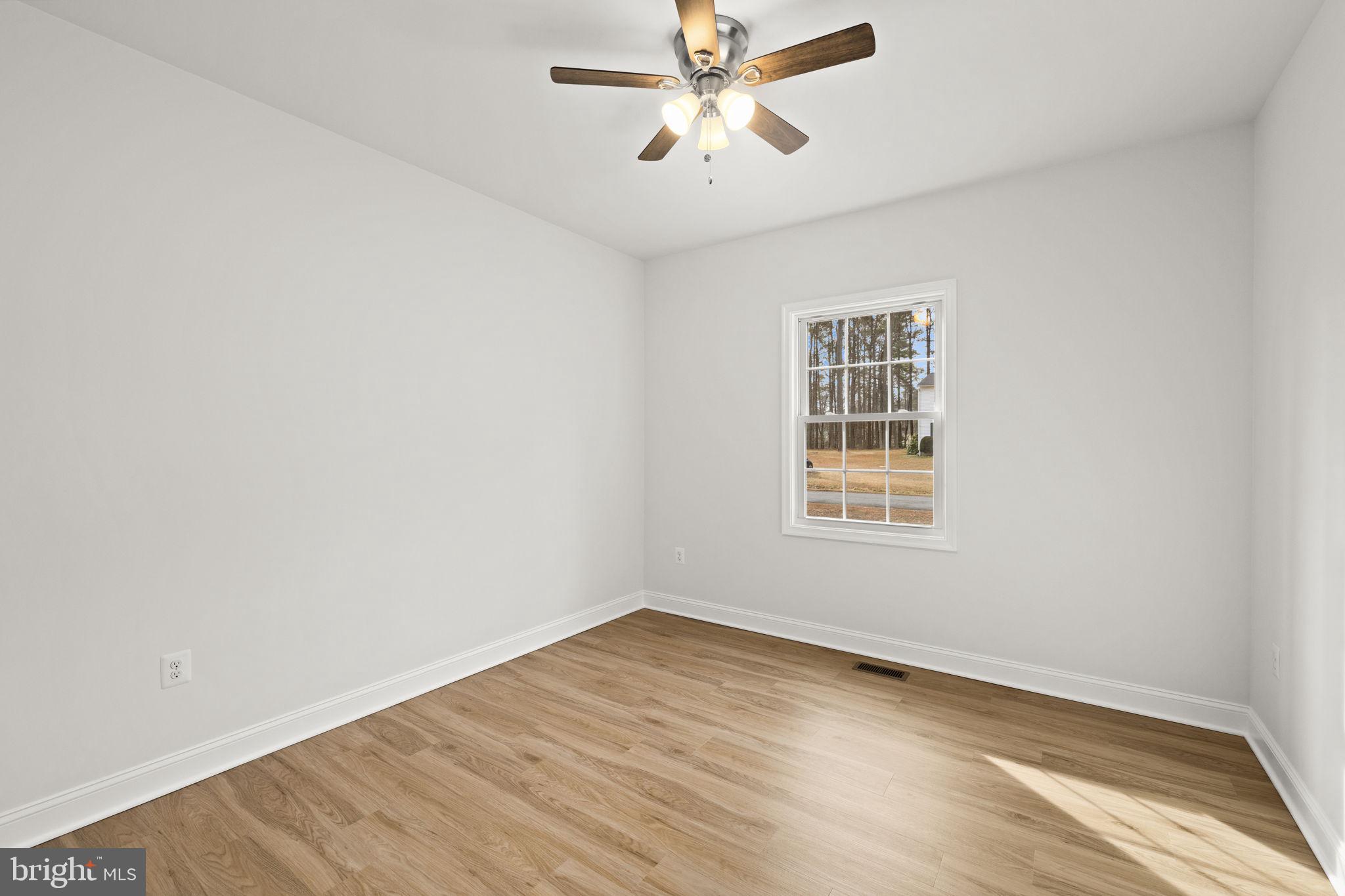 CABIN POINT / GLEBE HARBOR - Residential