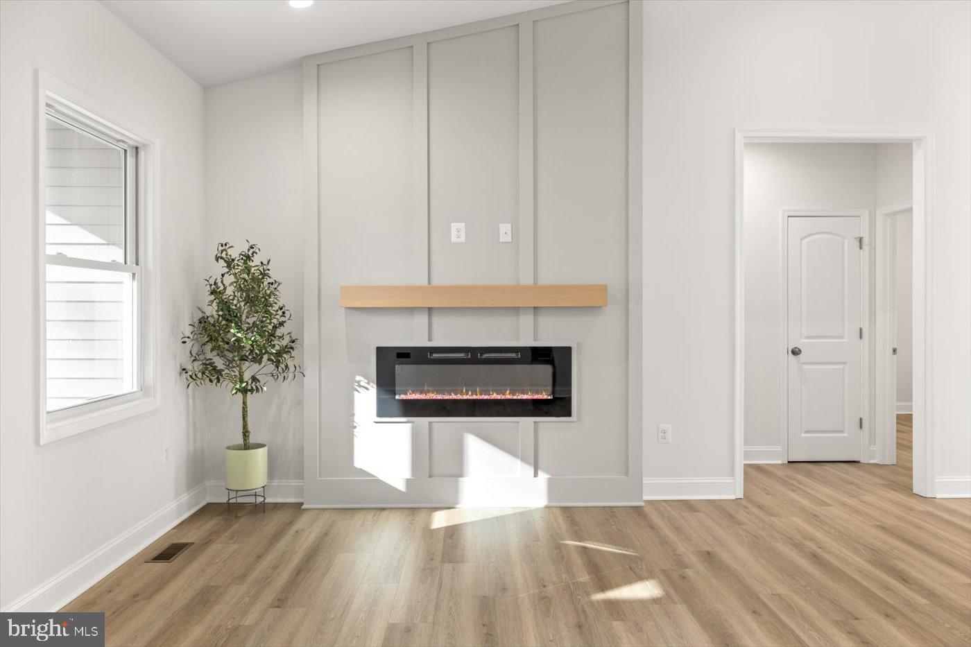 CABIN POINT / GLEBE HARBOR - Residential