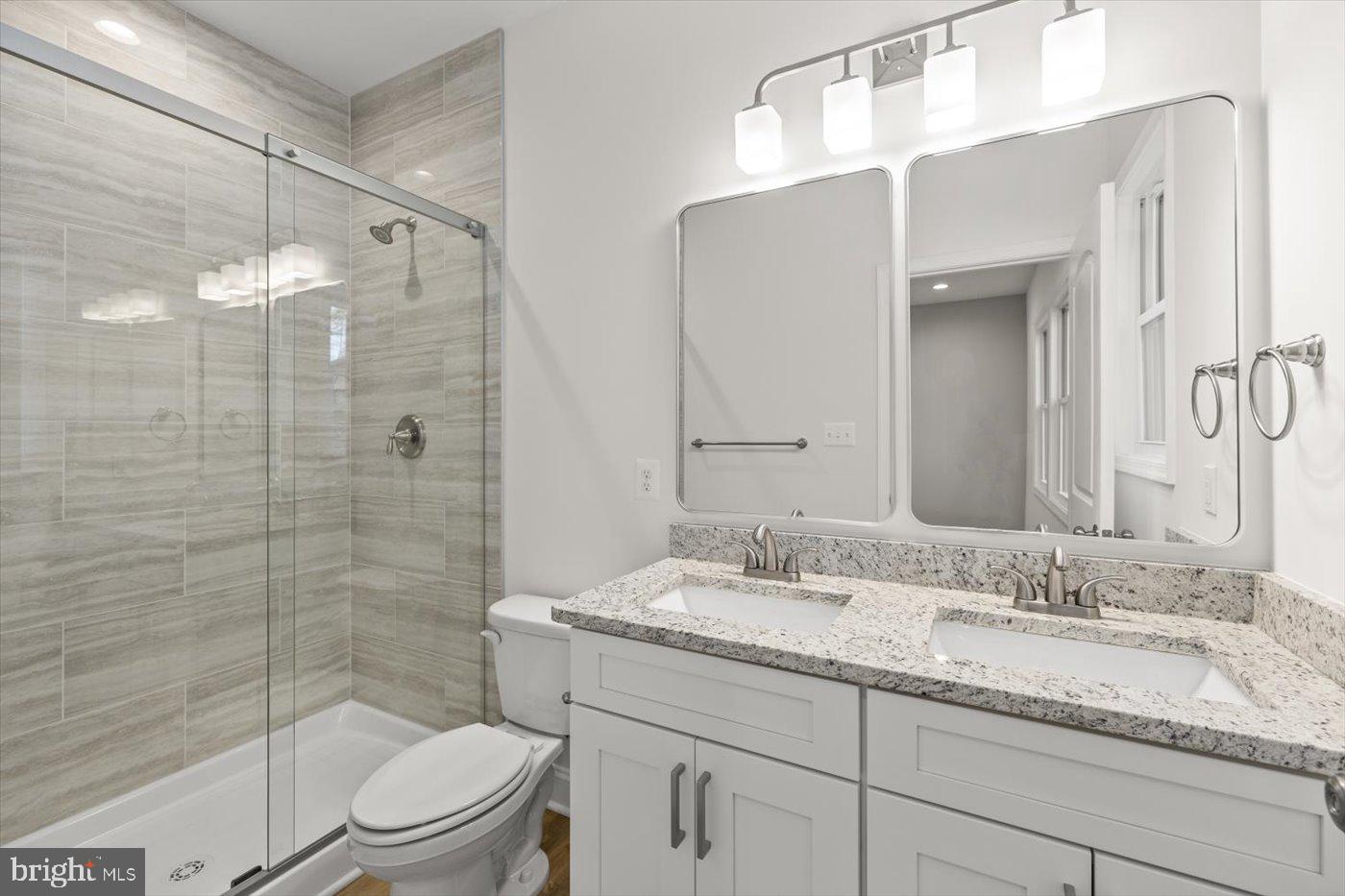 CABIN POINT / GLEBE HARBOR - Residential