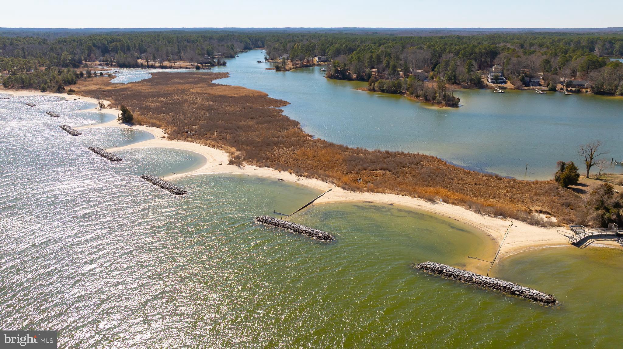 CABIN POINT / GLEBE HARBOR - Residential