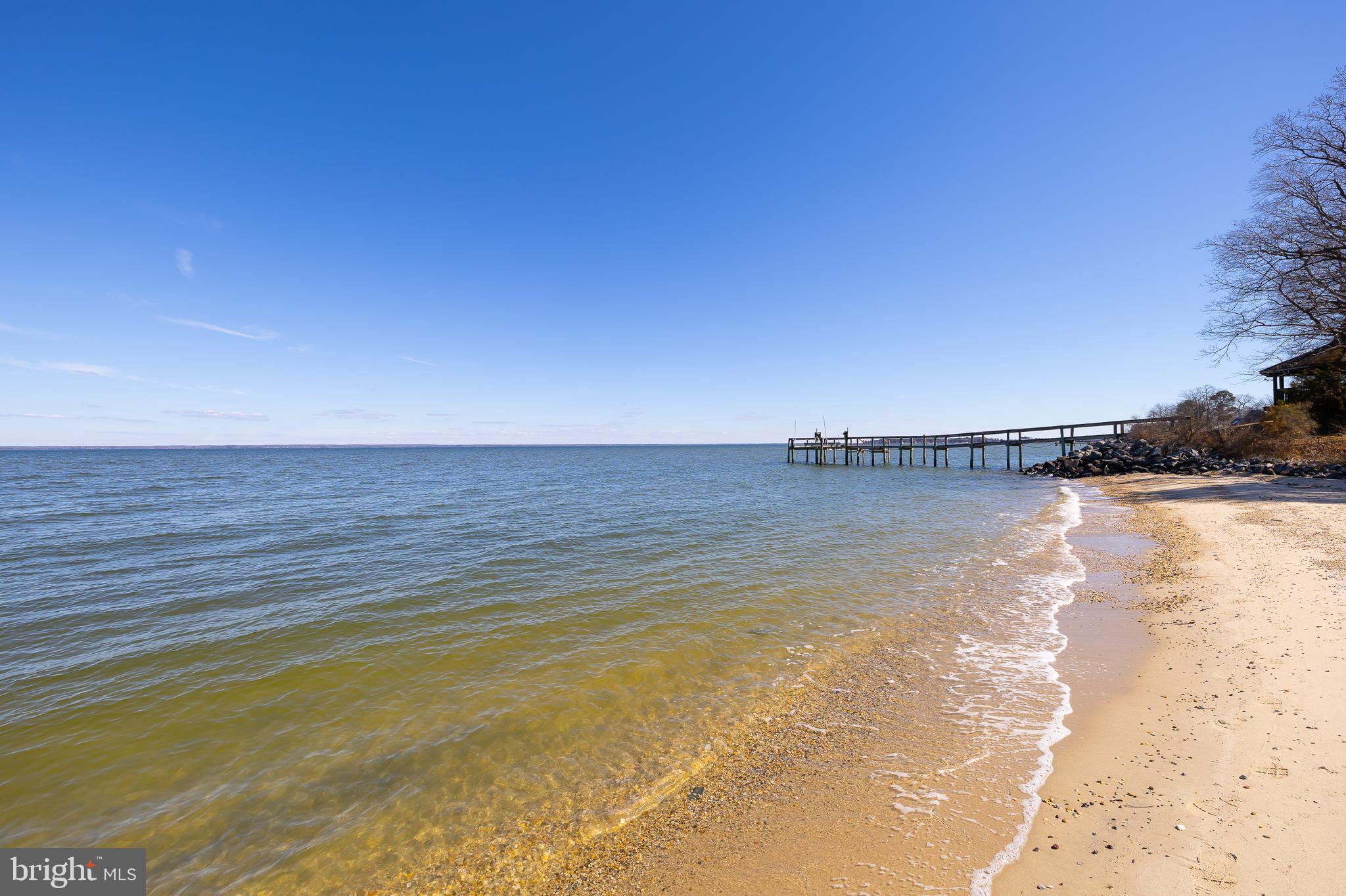 CABIN POINT / GLEBE HARBOR - Residential