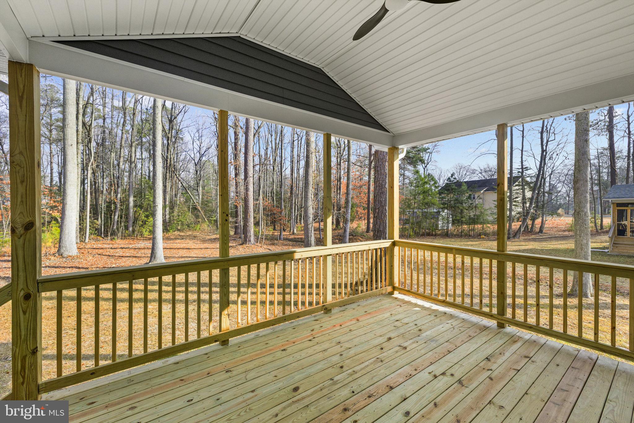 CABIN POINT / GLEBE HARBOR - Residential