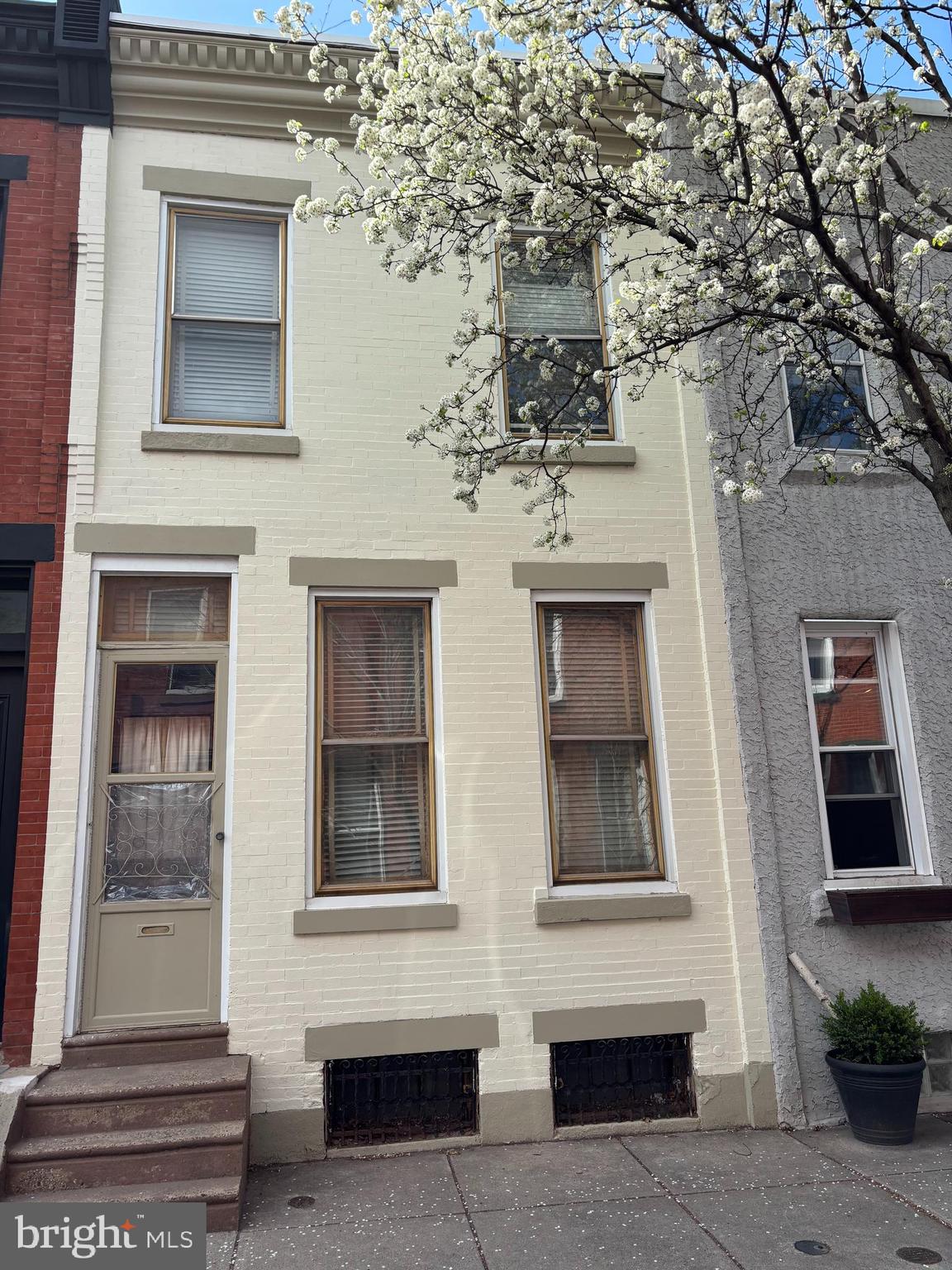 ART MUSEUM AREA - Residential