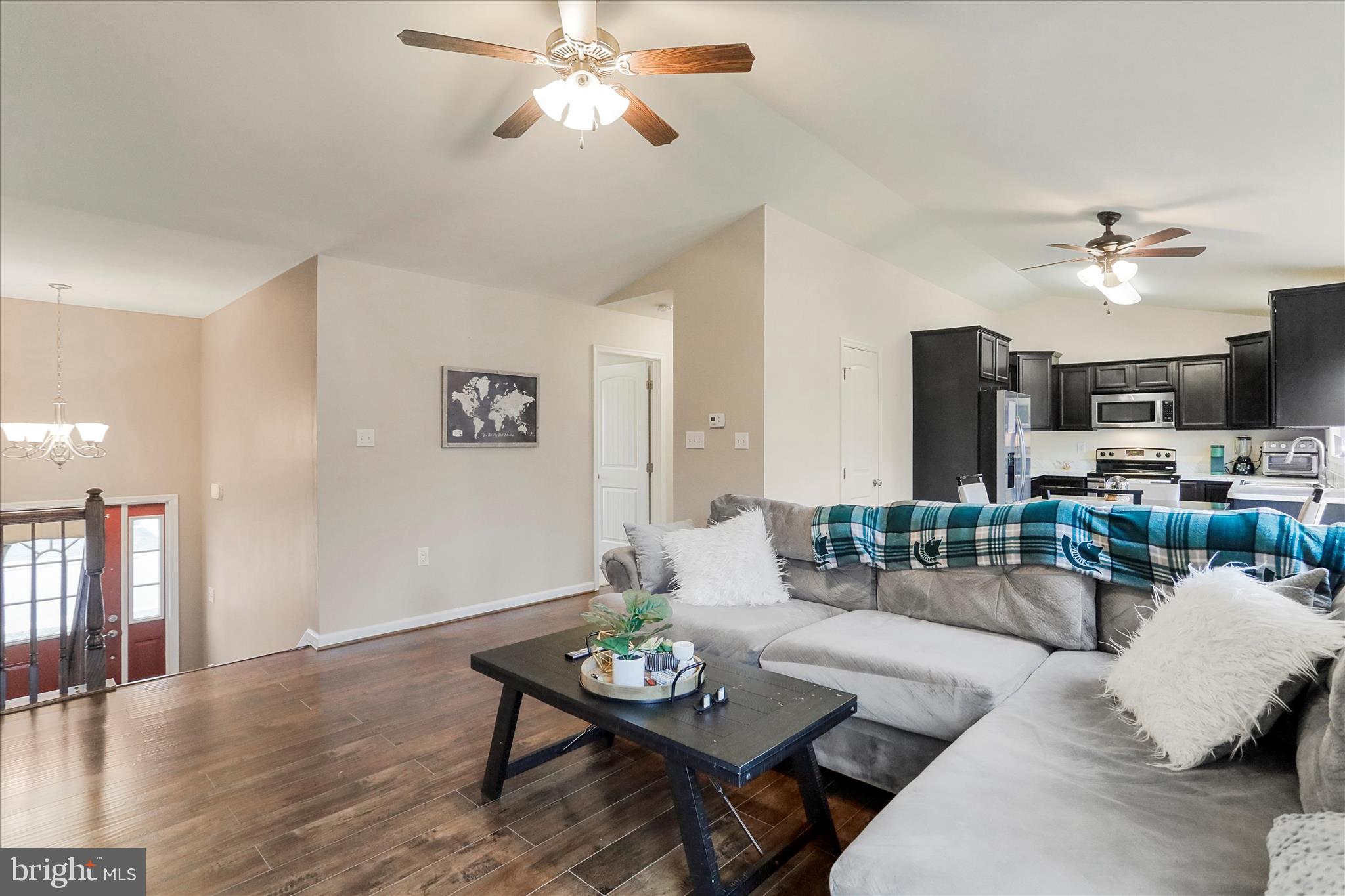 RED HILL - Residential