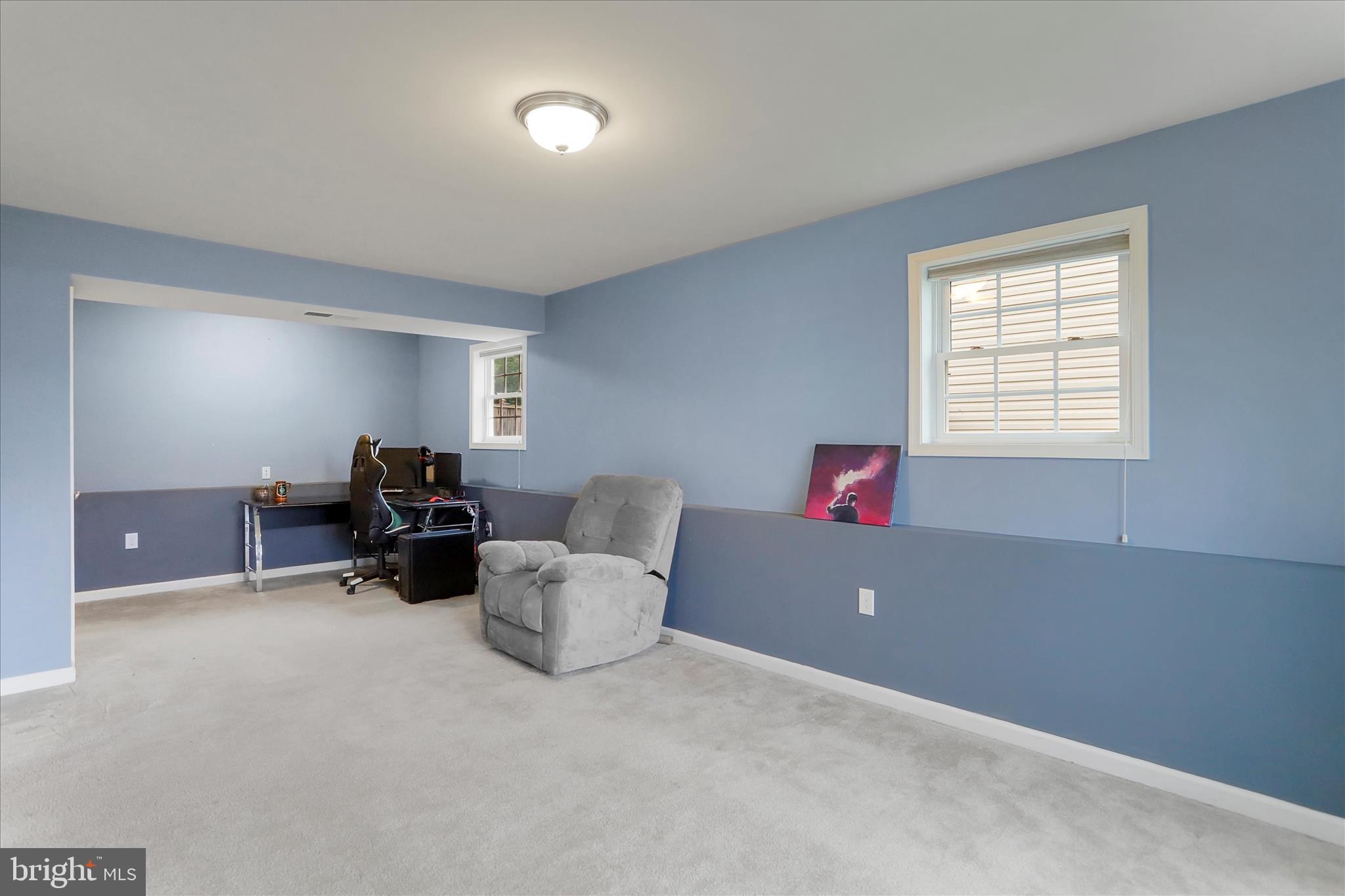 RED HILL - Residential