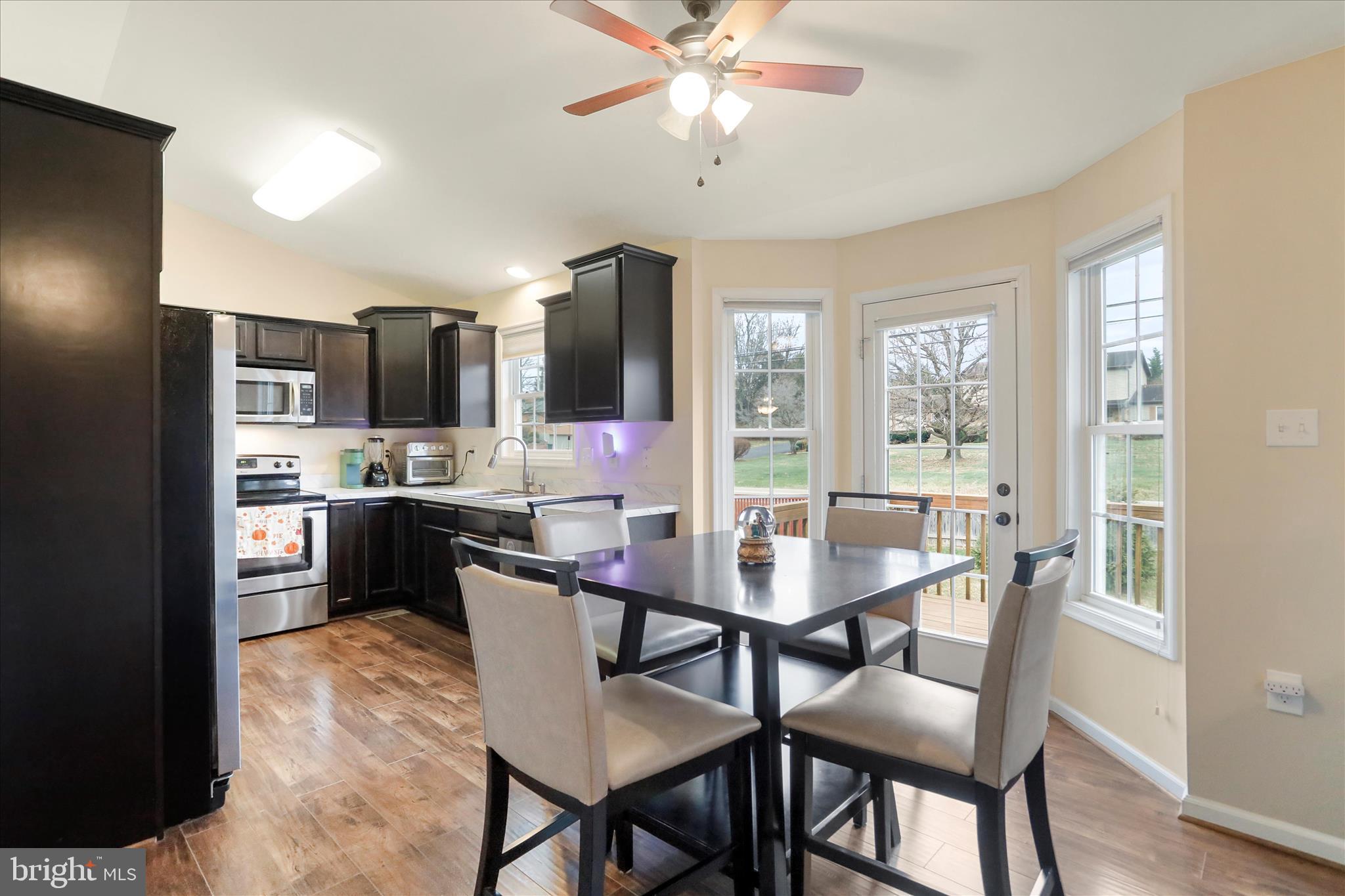 RED HILL - Residential