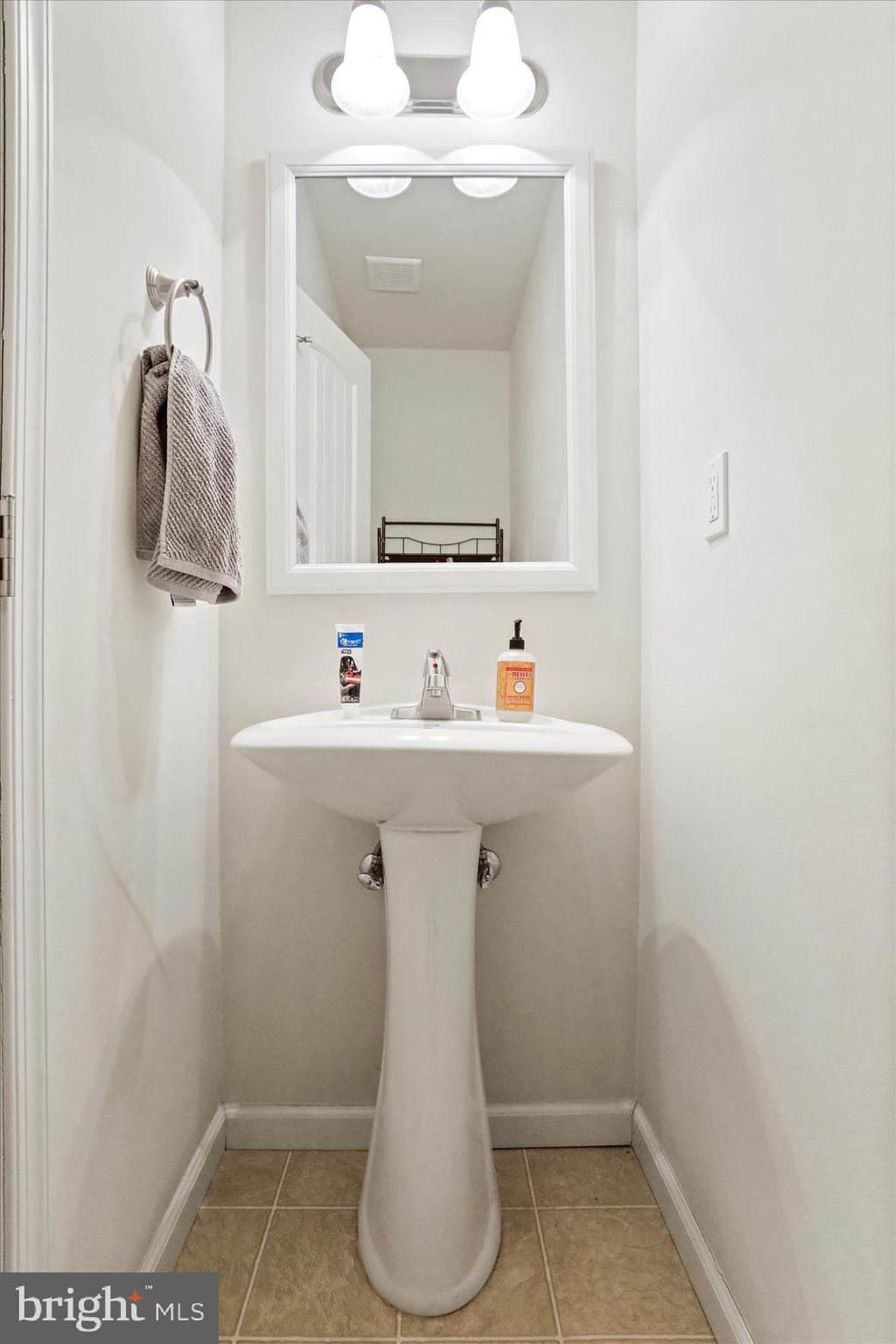 RED HILL - Residential