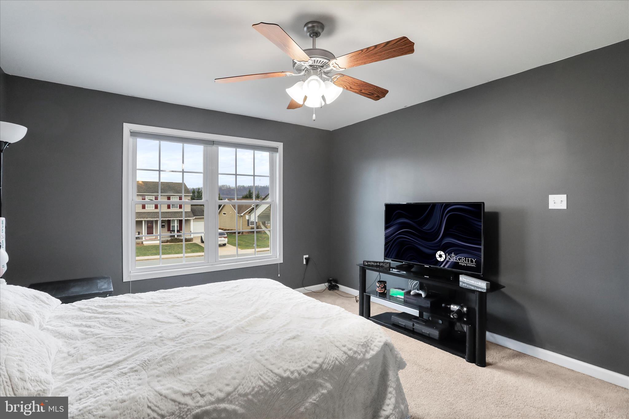 RED HILL - Residential