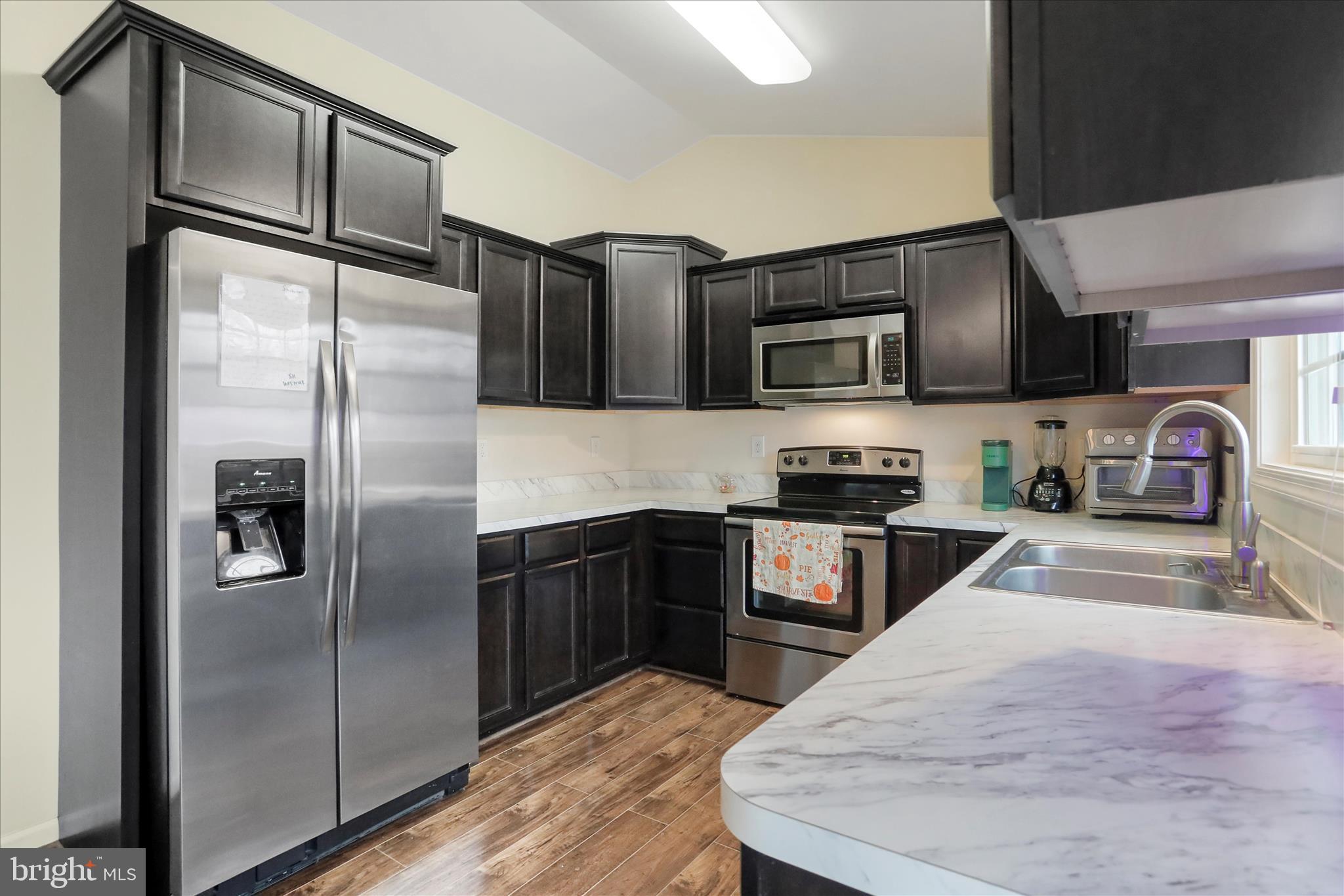 RED HILL - Residential