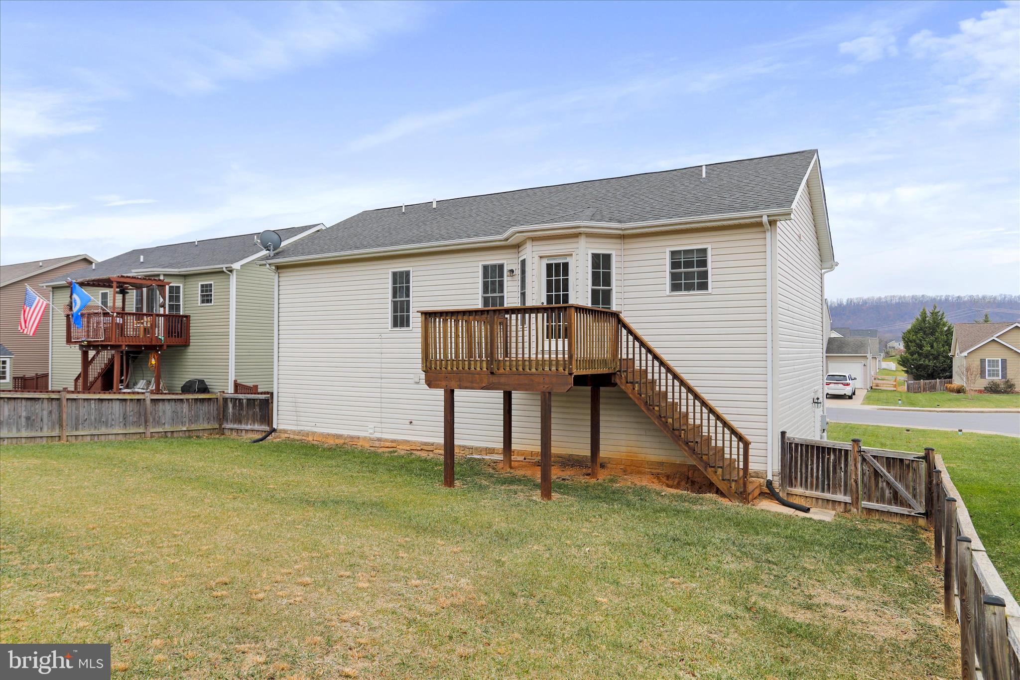 RED HILL - Residential