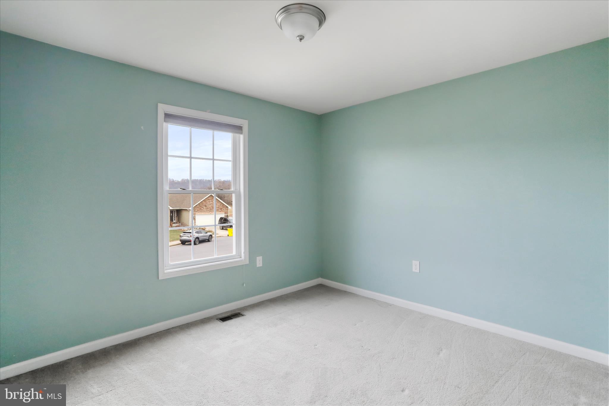 RED HILL - Residential