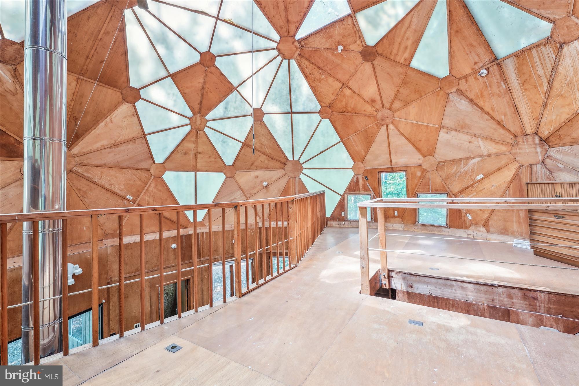 NONE AVAILABLE - Land