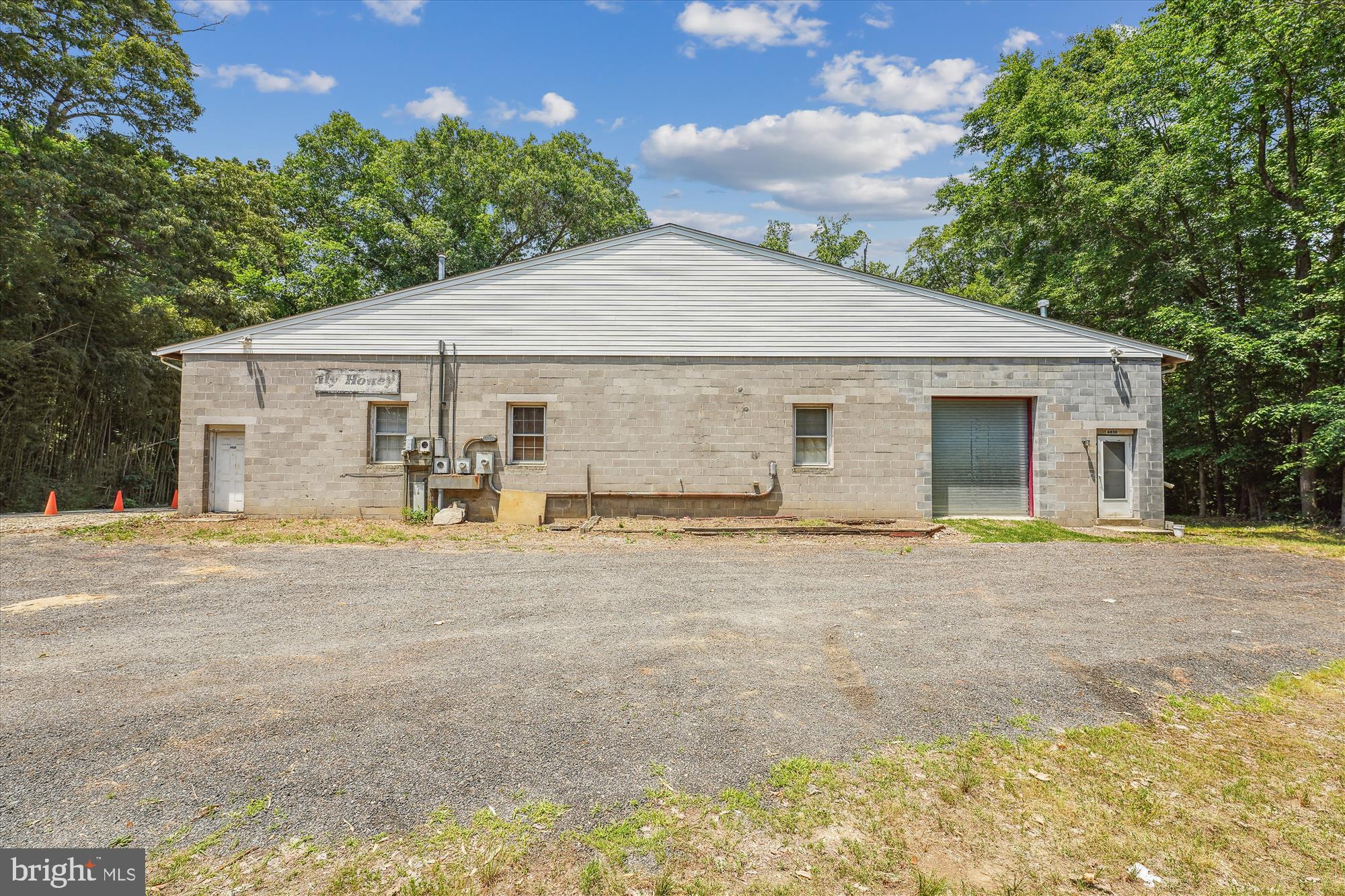 NONE AVAILABLE - Land